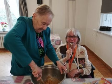 foto:TERAPIA KULINARNA - CIASTO NA HERBATNIKACH